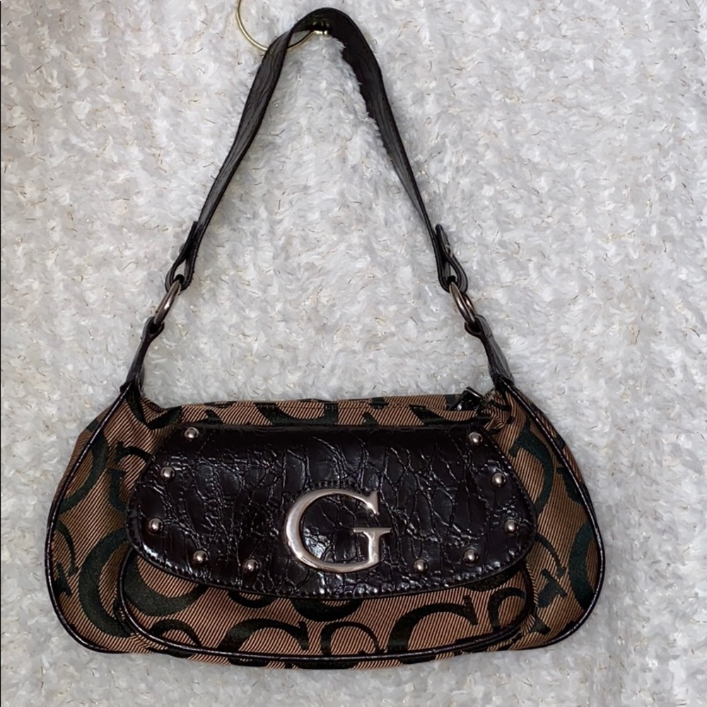 Guess purse